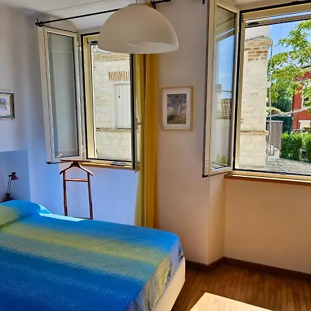 Apartamento N266 - Numana, Deliziosa Casa In Centro Storico