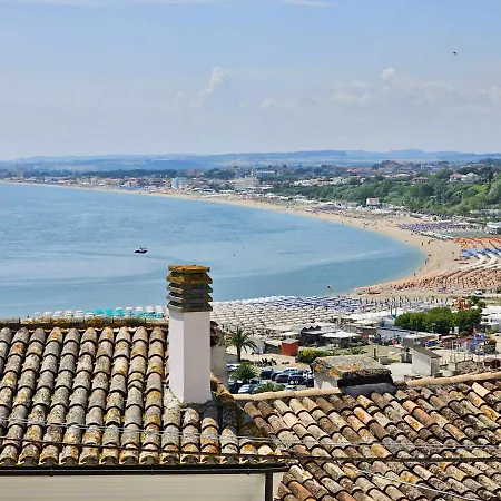 N266 - Numana, Deliziosa Casa In Centro Storico