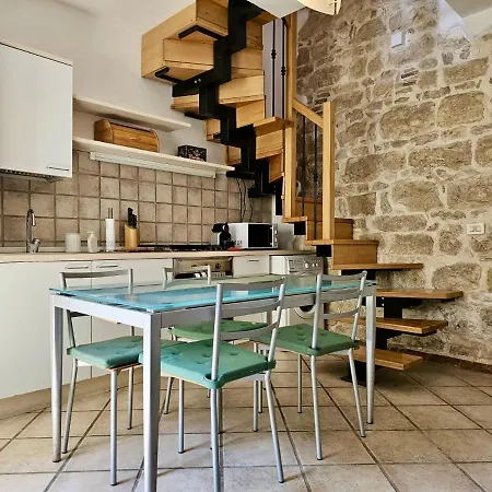 Lägenhet N266 - Numana, Deliziosa Casa In Centro Storico *